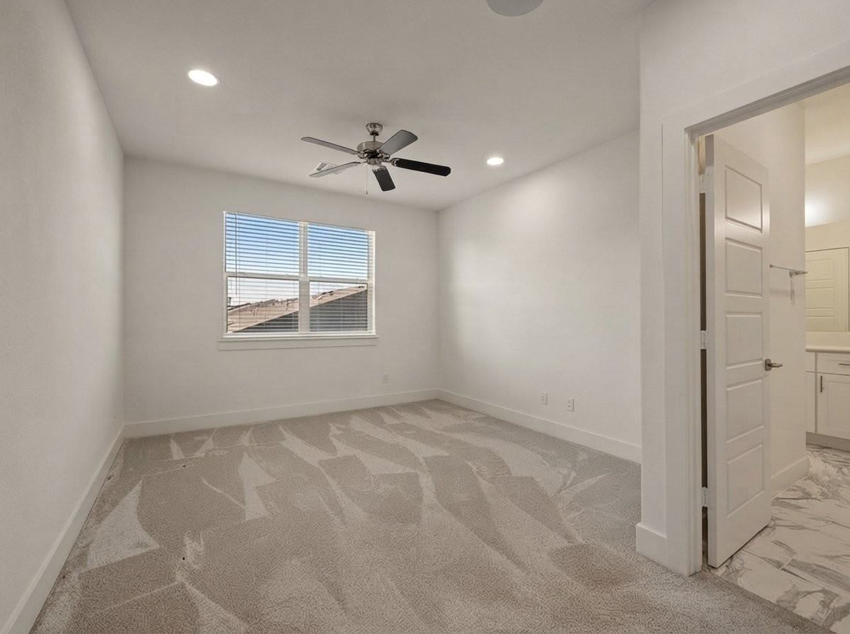 1733 W Cantey St - Photo 3 of 20