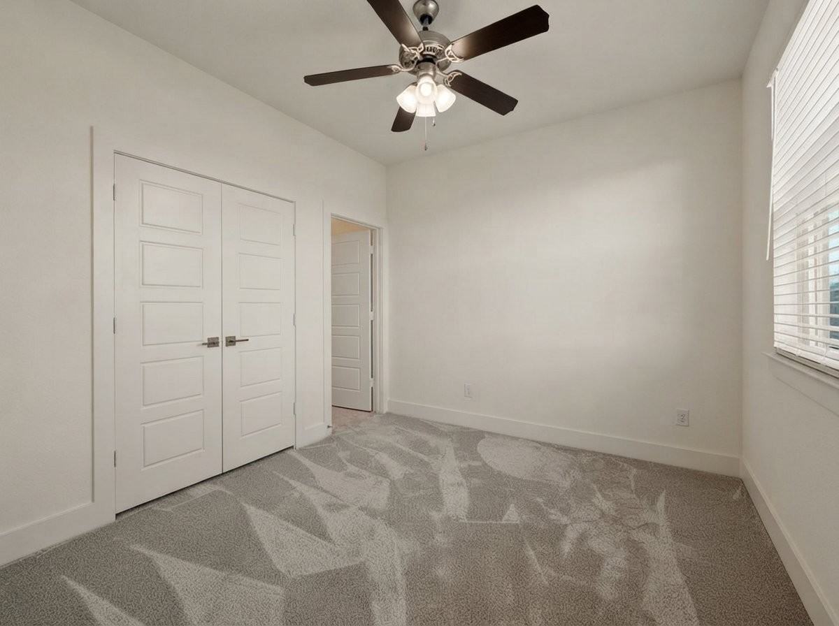 1733 W Cantey St - Photo 5 of 20