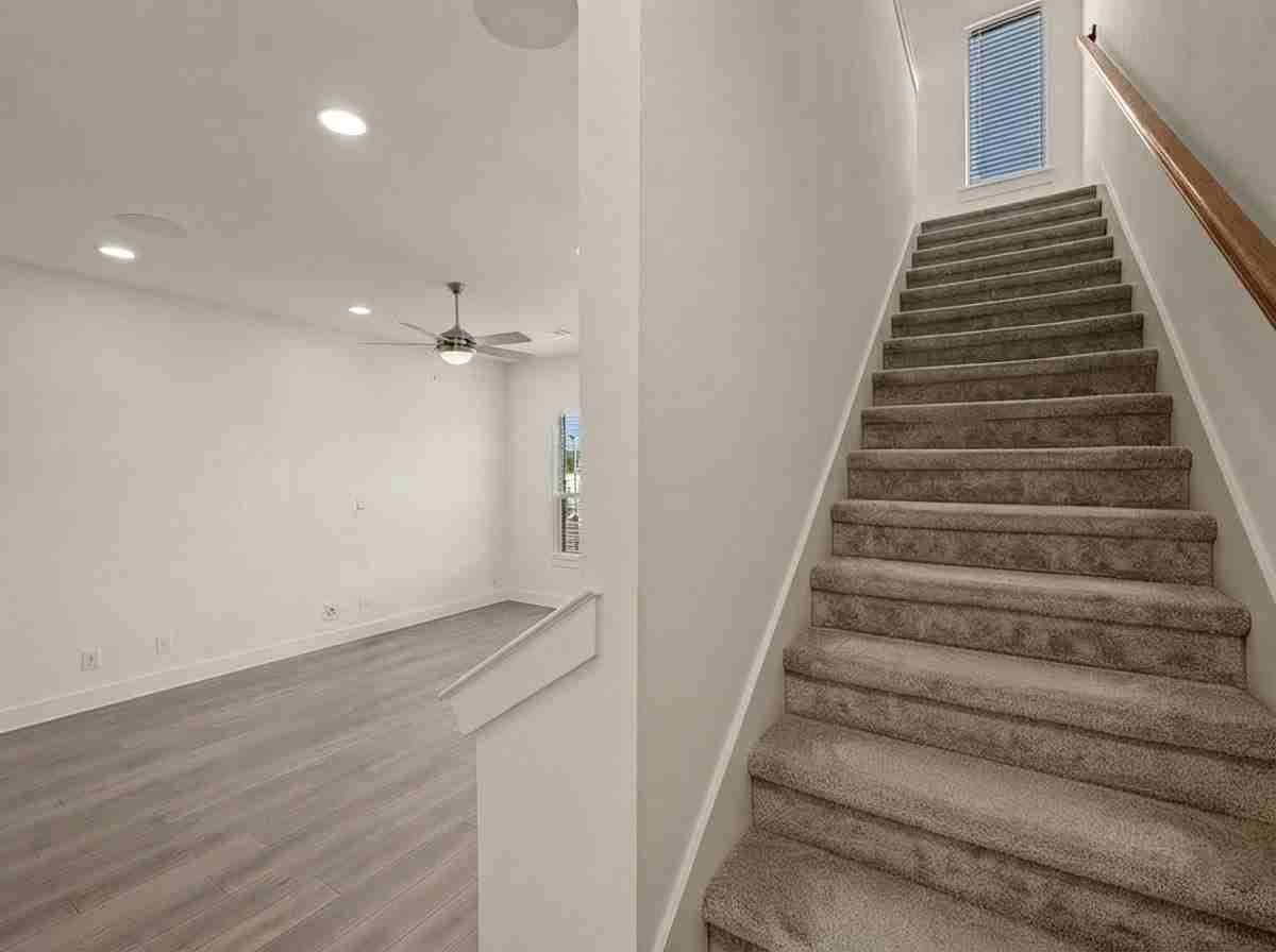 1733 W Cantey St - Photo 7 of 20