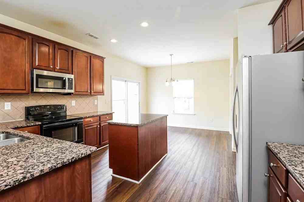 6822 Thistle Down Dr - Photo 3 of 10