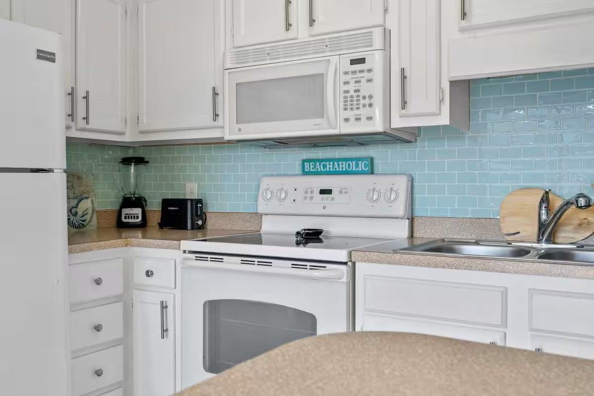 5905 S Kings Hwy #B442 - Photo 5 of 24