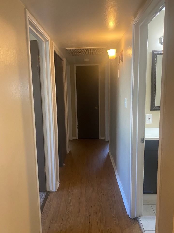 834 W Rialto Ave - Photo 6 of 10
