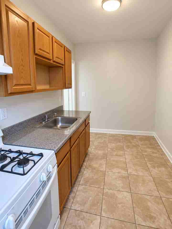 73 N 7th St #305 - Photo 2 of 7