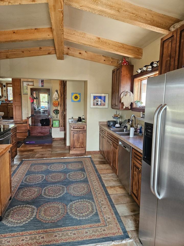 303 2nd St - Photo 3 of 12