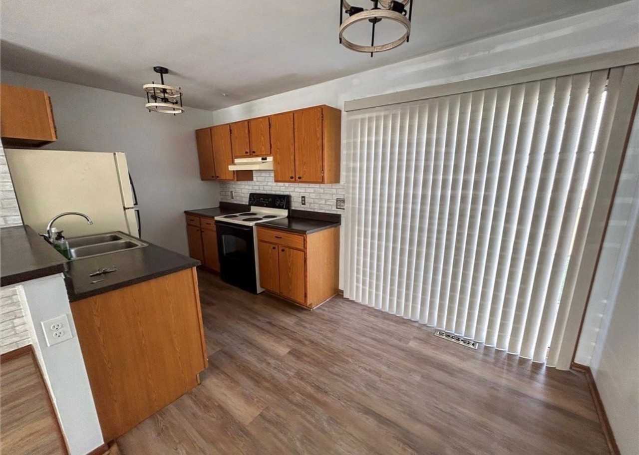3314 Woodland Trl #D - Photo 4 of 17