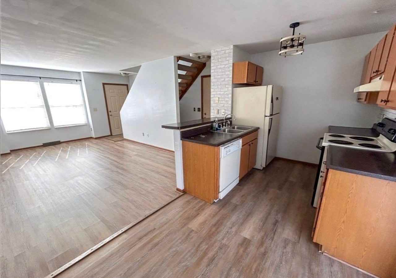 3314 Woodland Trl #D - Photo 5 of 17