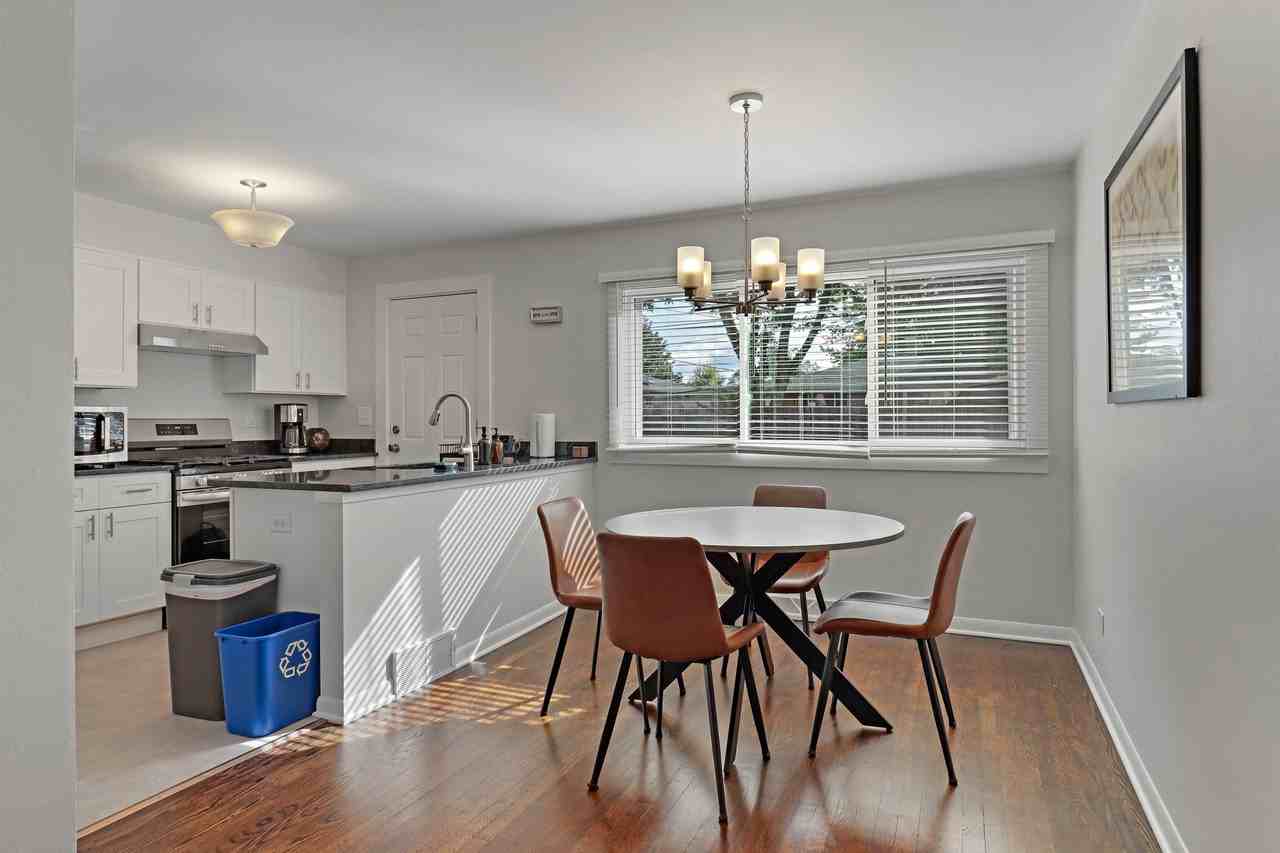 2301 Western Ave #2301 - Photo 3 of 10