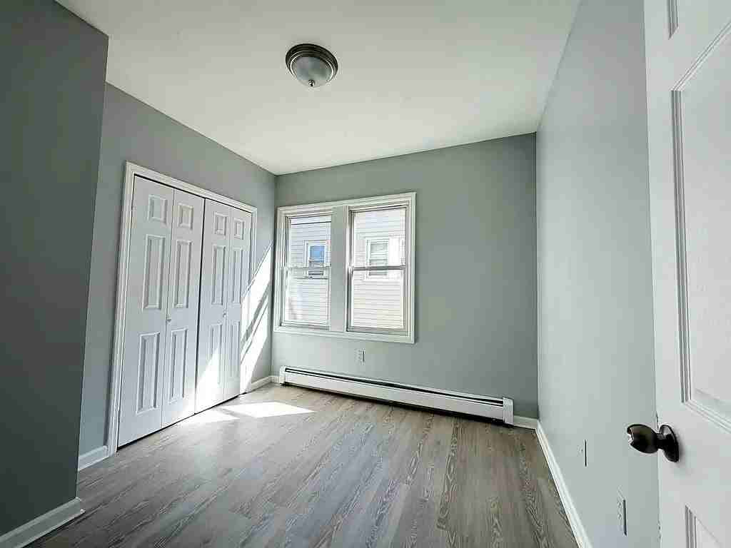 349 Yale Ave #2 - Photo 3 of 6