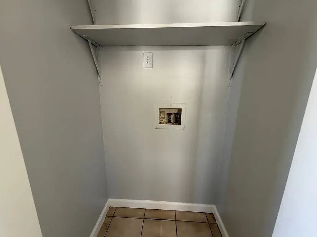 349 Yale Ave #2 - Photo 5 of 6