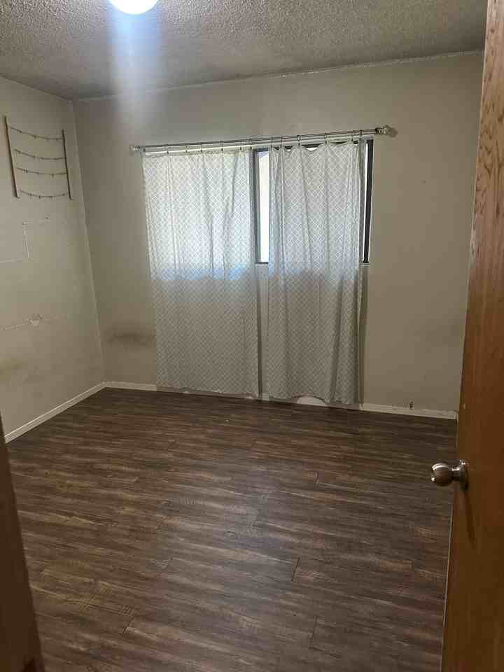 14628 Cortina Dr - Photo 3 of 4