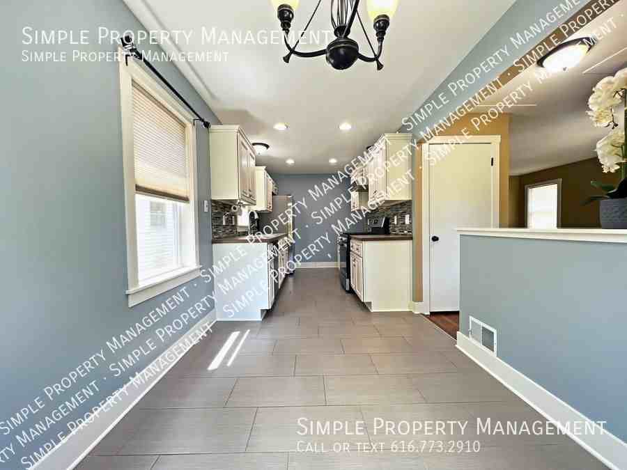 367 Glenhaven Ave Nw - Photo 3 of 24