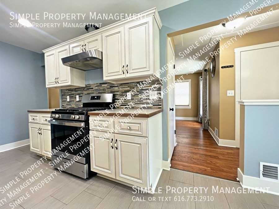 367 Glenhaven Ave Nw - Photo 4 of 24