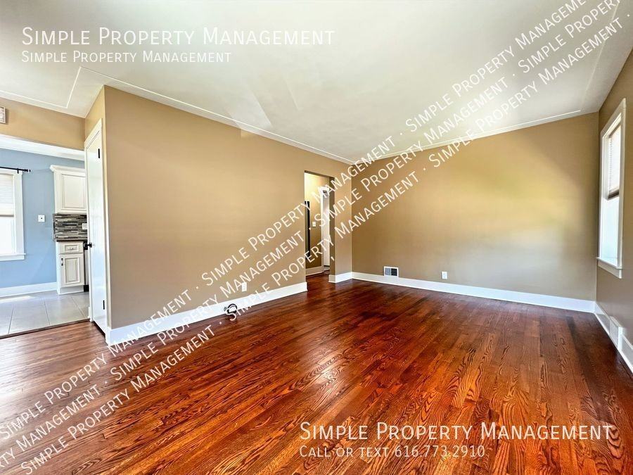 367 Glenhaven Ave Nw - Photo 7 of 24