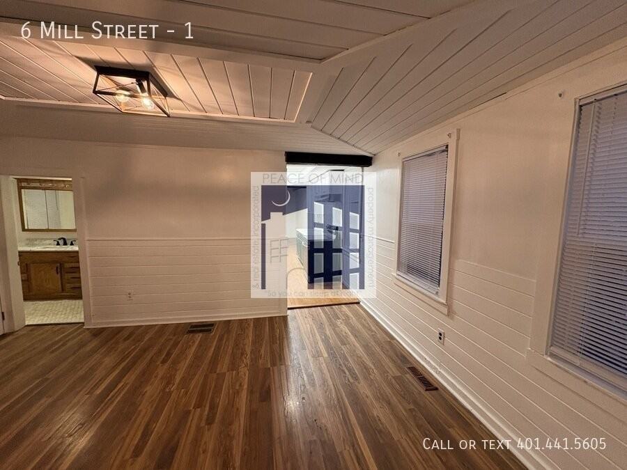 6 Mill St #1 - Photo 6 of 10