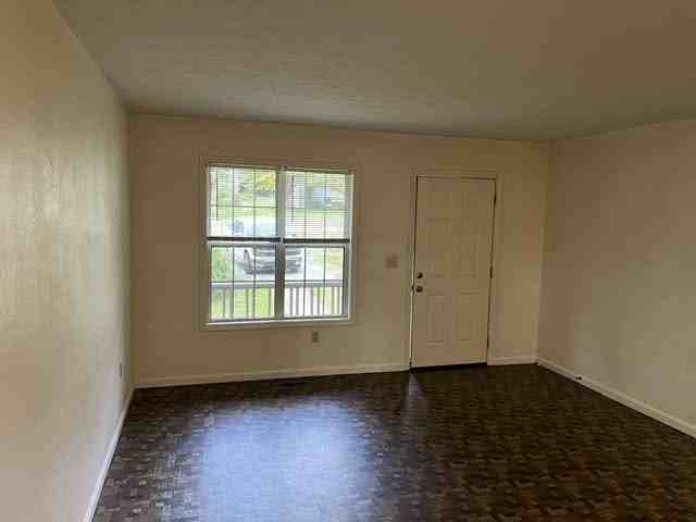 610 Higate Rd - Photo 4 of 8