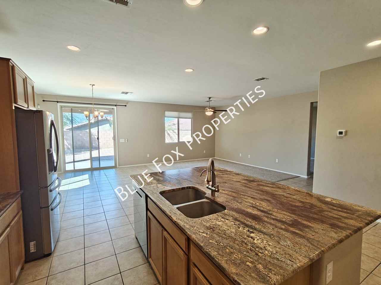 11445 E Vail Crest Dr - Photo 6 of 29