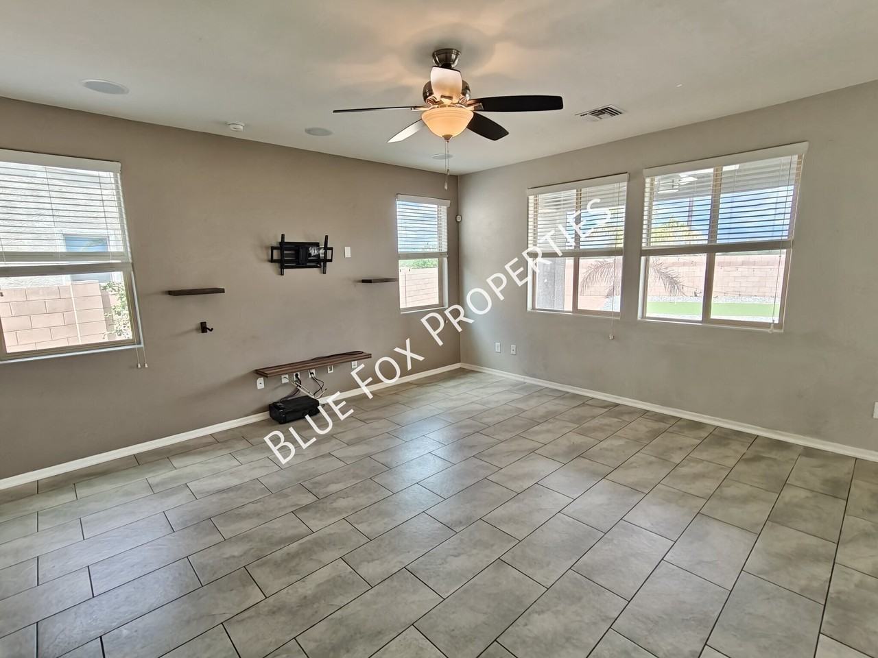 8079 S Dolphin Way - Photo 4 of 35