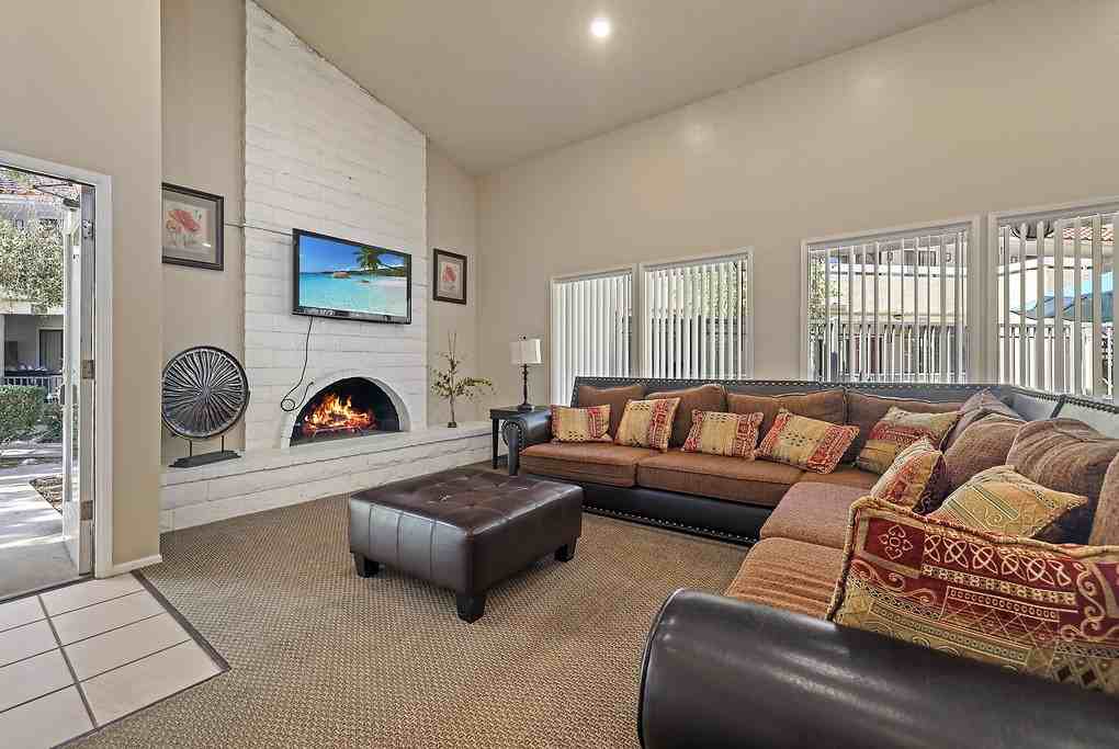 Camarillo Oaks - Photo 4 of 50
