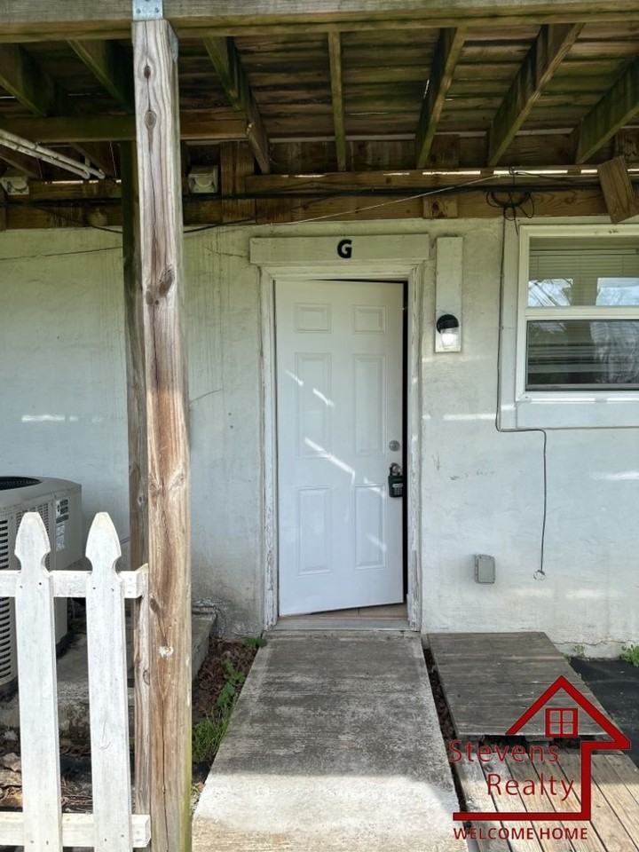 1207 Holly Ave #G - Photo 2 of 22