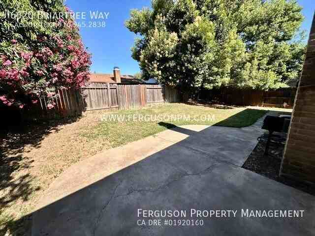 6620 Briartree Way - Photo 3 of 17