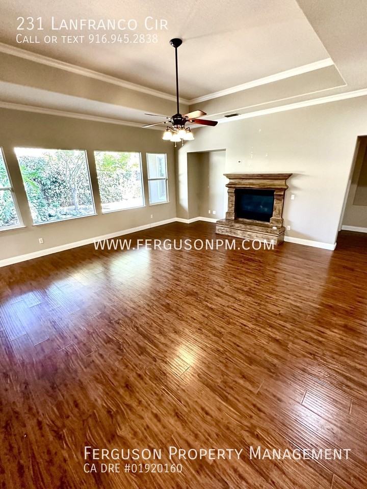 231 Lanfranco Cir - Photo 4 of 29