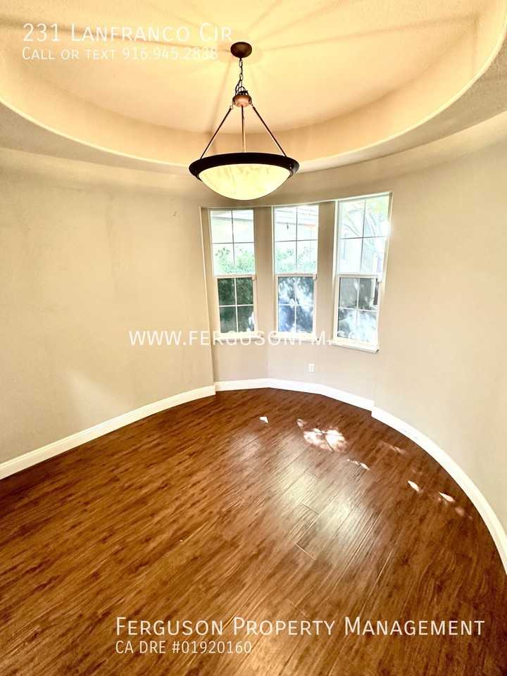 231 Lanfranco Cir - Photo 6 of 29