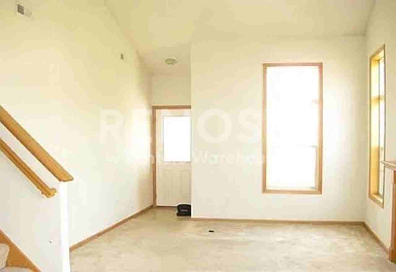 6337 208th Street Way N - Photo 5 of 9