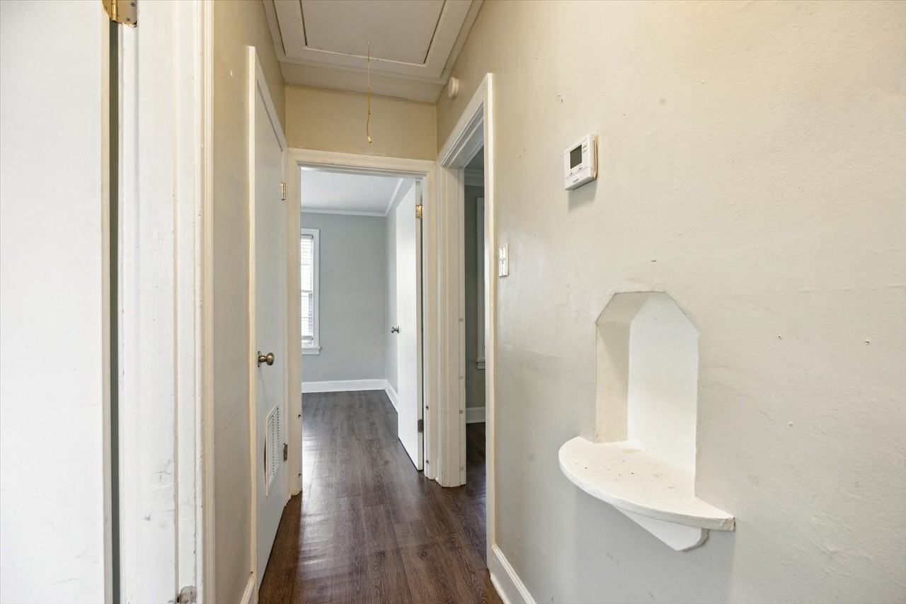 3553 Marion Ave #NA - Photo 6 of 17