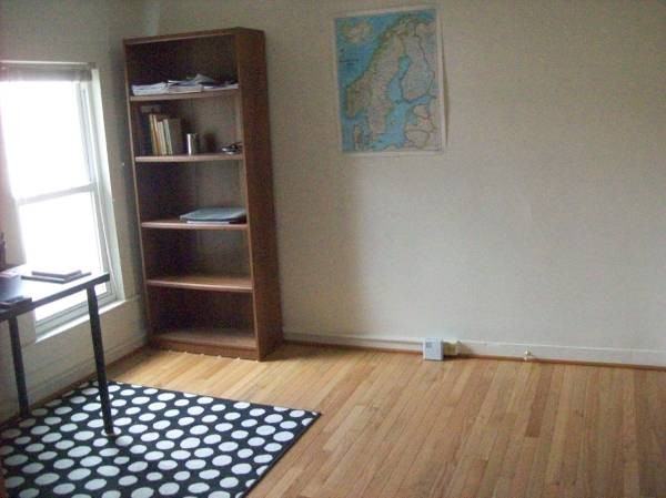 520 Linn St #1 - Photo 5 of 20