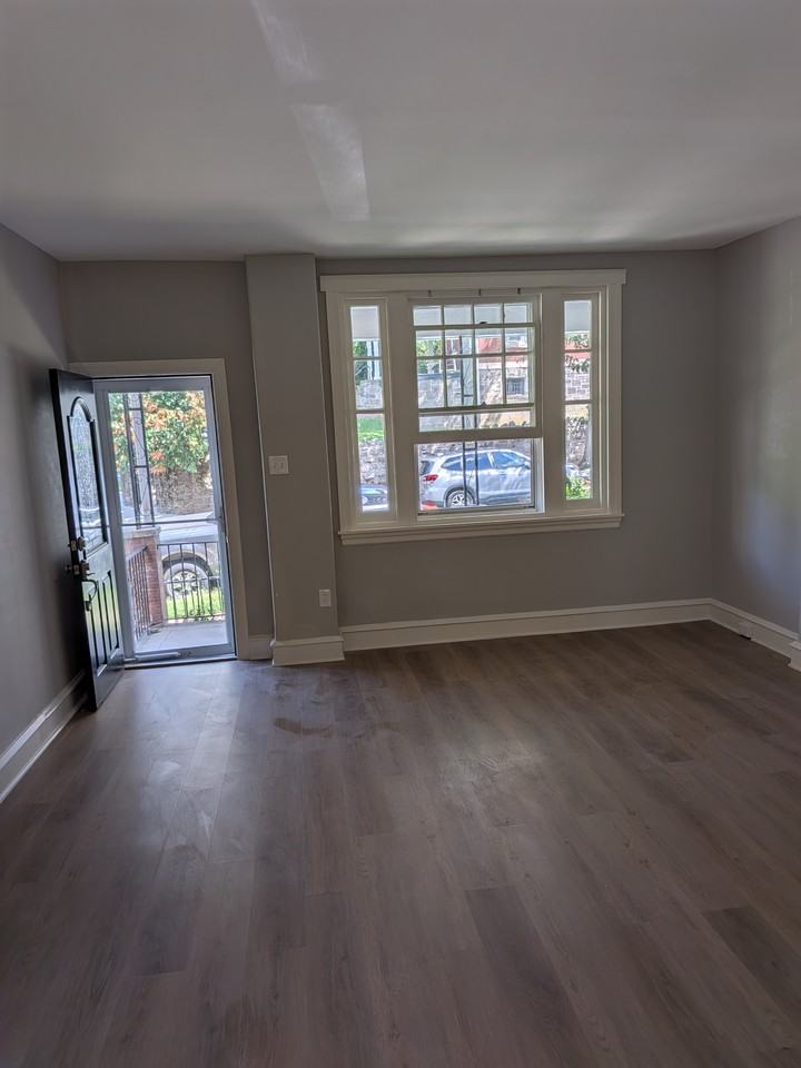 4450 Dexter St #4450DEXTER - Photo 3 of 26