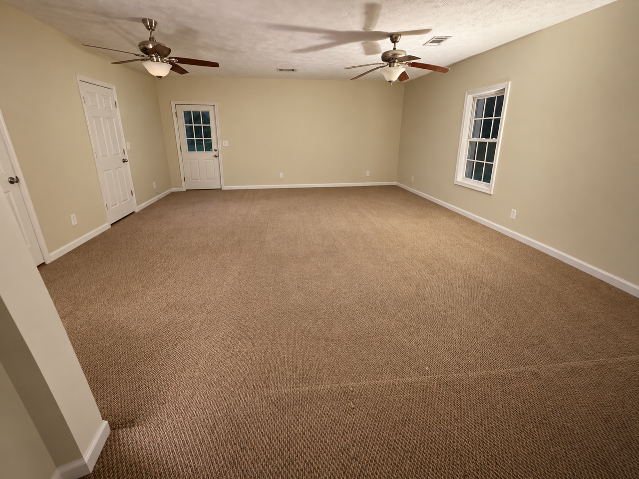5812 Eastside Dr #NA - Photo 4 of 21