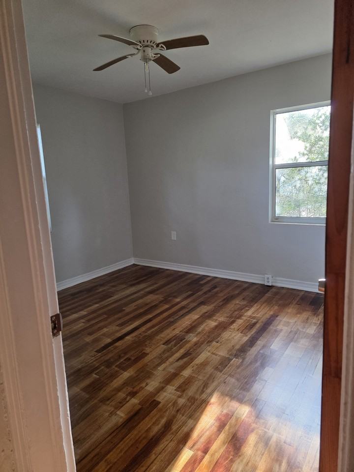 1734 W Tharpe St #NA - Photo 6 of 21