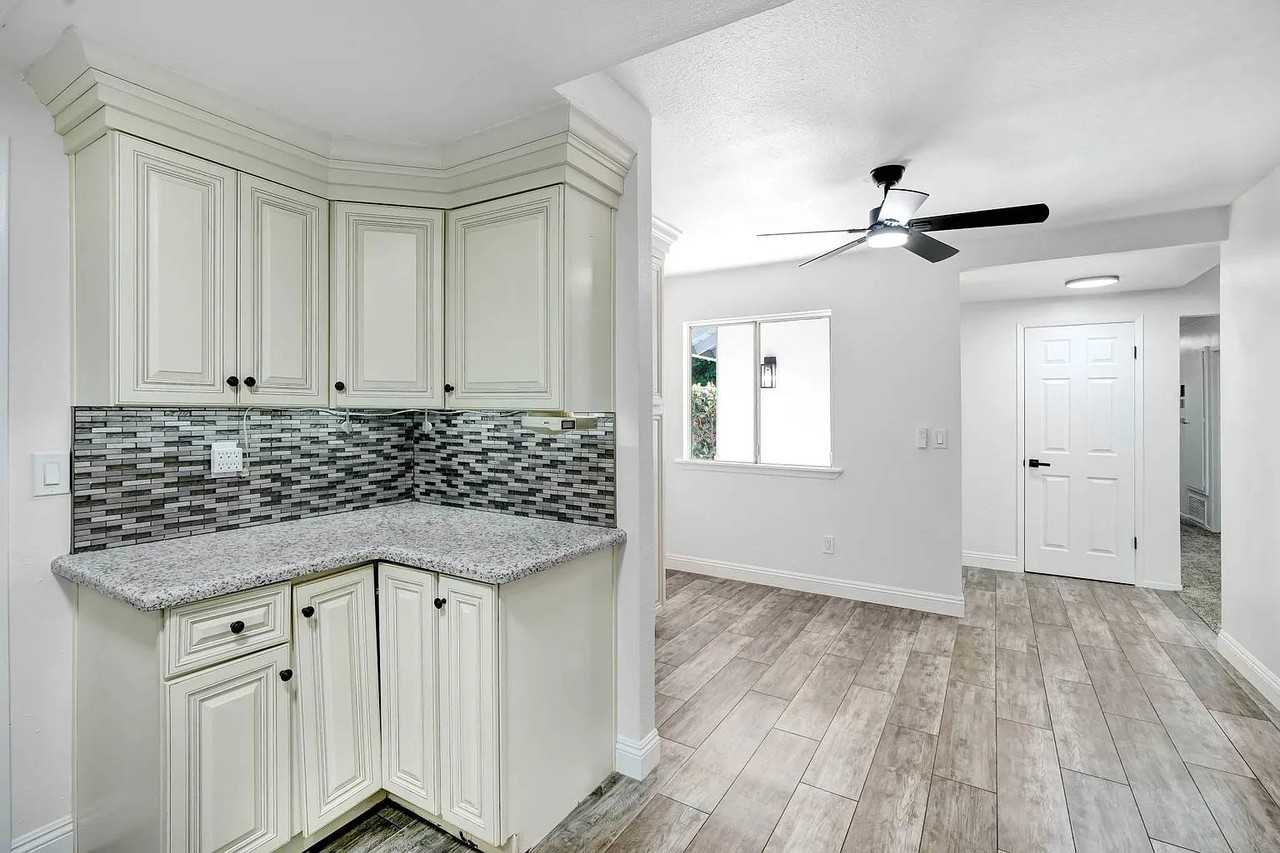 8670 Mignonette St #NA - Photo 5 of 10