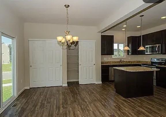 1544 Bear Lake Dr #NA - Photo 5 of 20