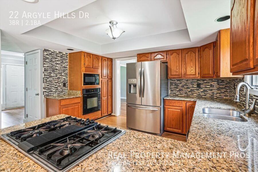 22 Argyle Hills Dr - Photo 4 of 24