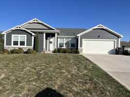 featured image of 16909 Meadow Creek Ct #NA