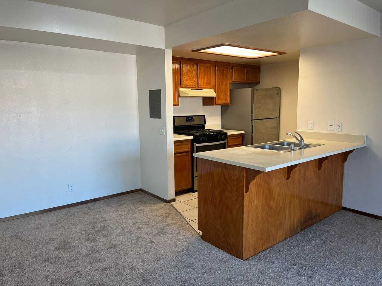 4270 Highland Ave #8 - Photo 4 of 22