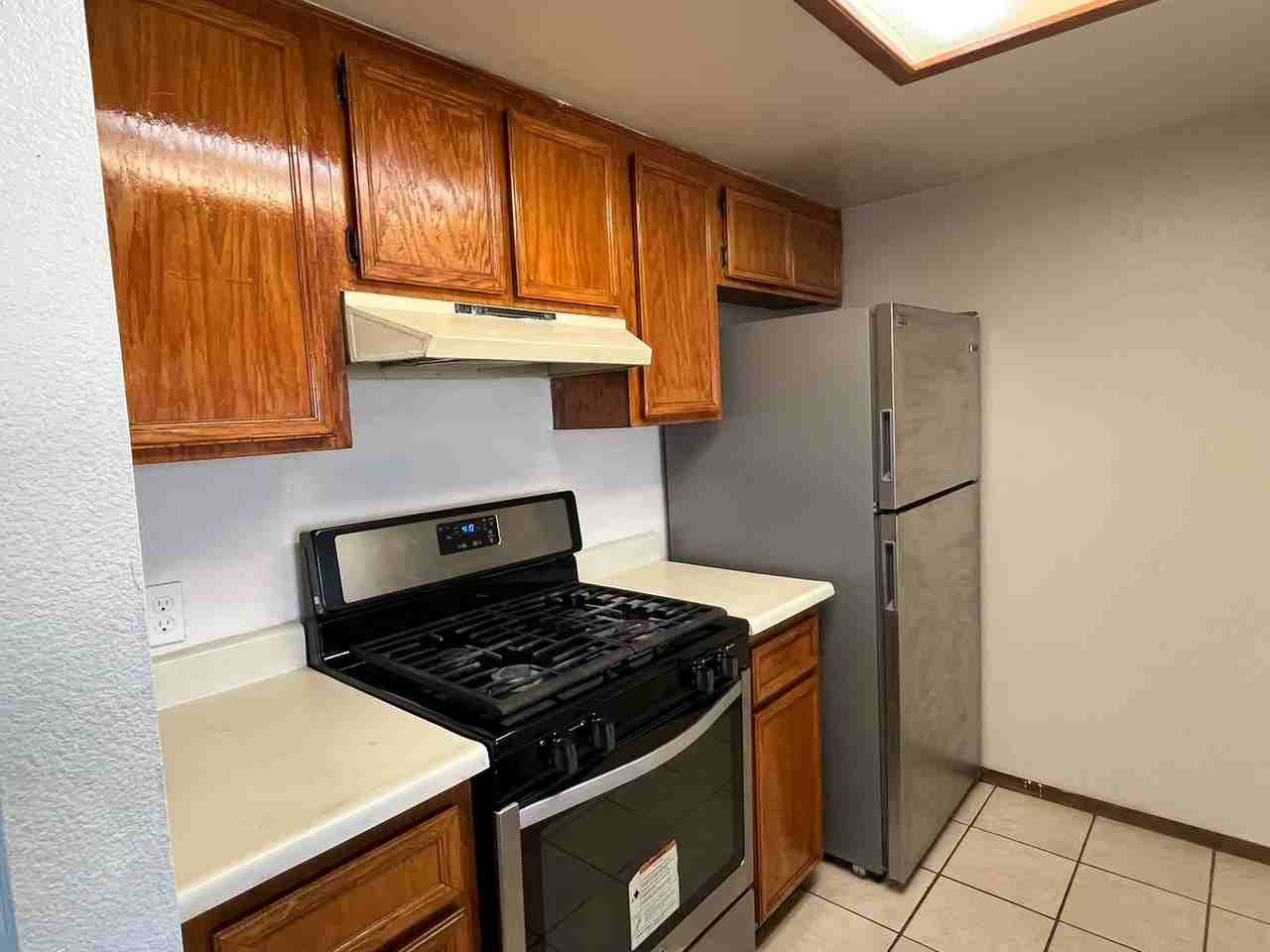 4270 Highland Ave #8 - Photo 6 of 22