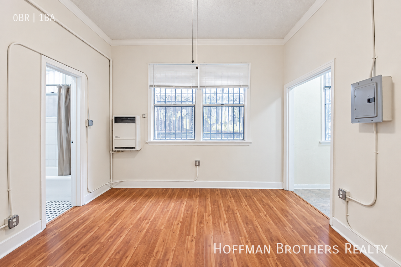 425 S Grand View St #5103