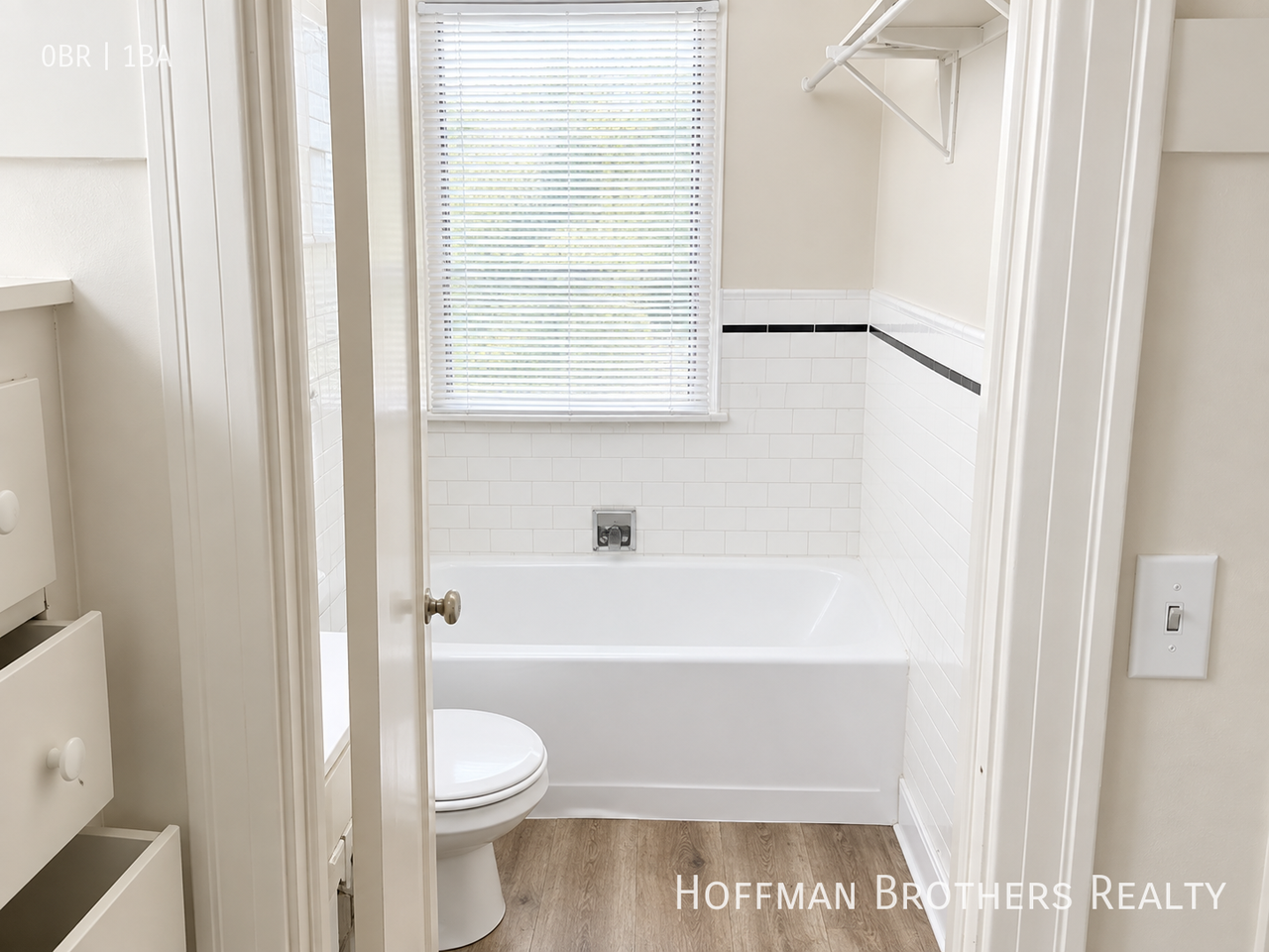 3918 Beverly Blvd #208 - Photo 7 of 8
