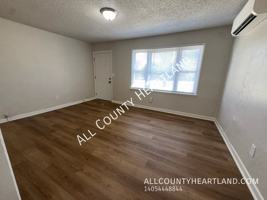 featured image of 405 Nw 90th St