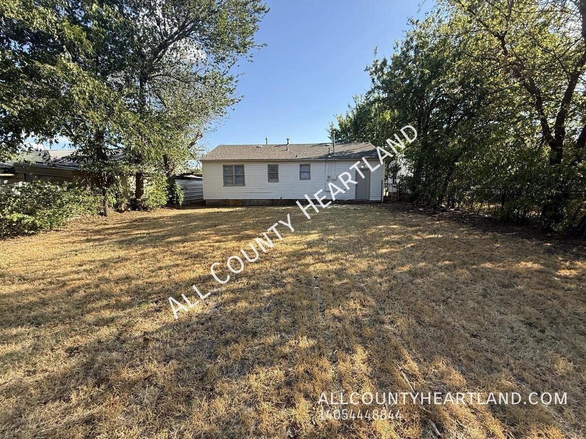 405 Nw 90th St - Photo 7 of 7