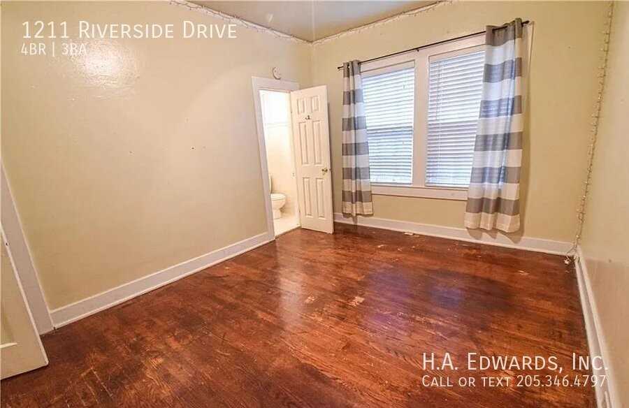 1211 Riverside Dr - Photo 6 of 21
