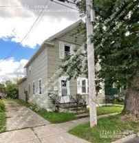 5 Boone St #UPPER - Photo 1 of 1