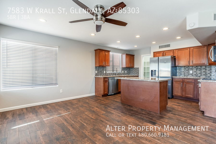 7583 W Krall St - Photo 7 of 31