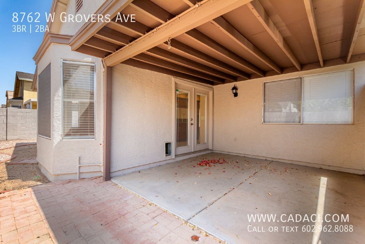 8762 W Grovers Ave - Photo 7 of 42