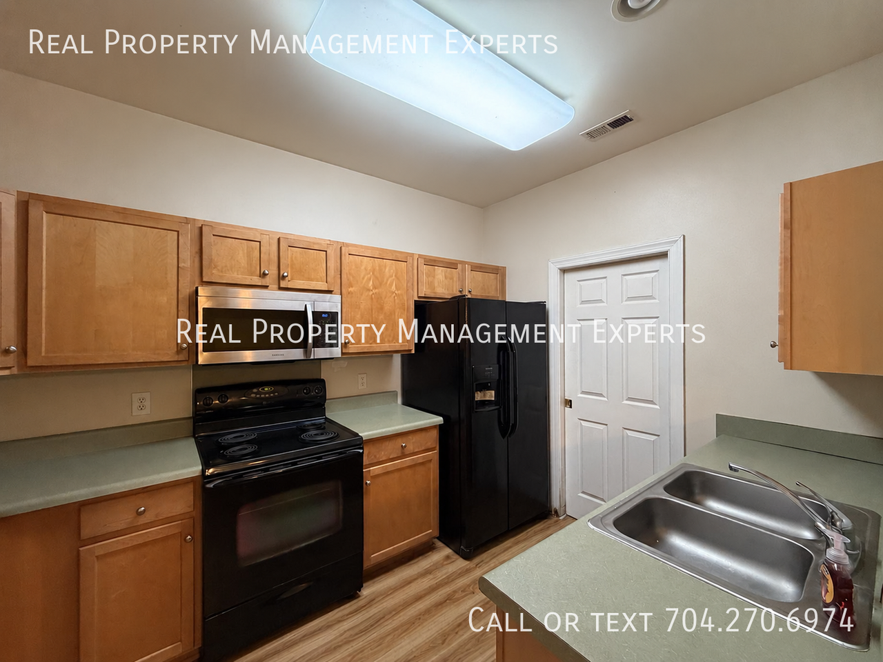 2154 Sardony Ln - Photo 2 of 13