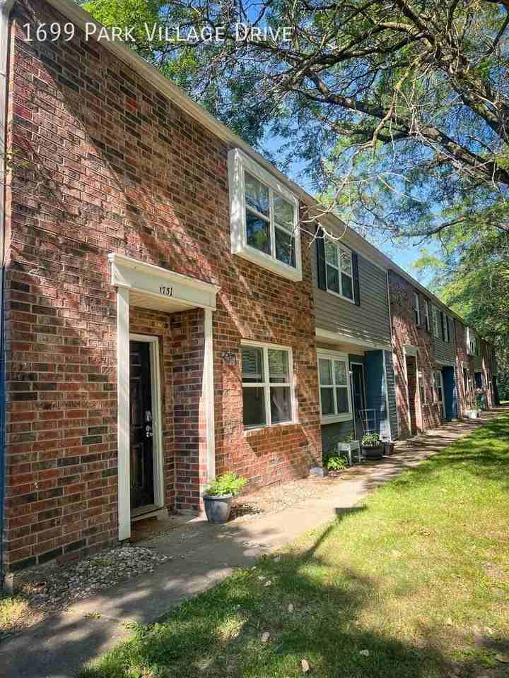 1699 Park Village Dr