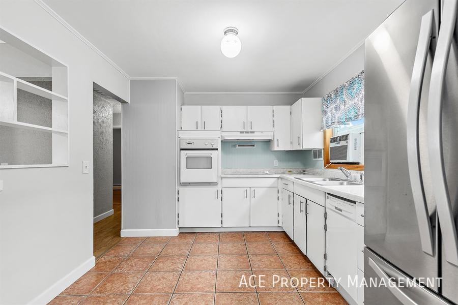 47 Fairmont Blvd - Photo 4 of 12