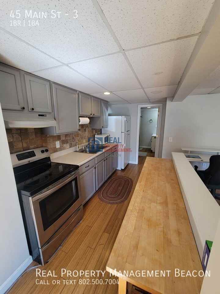 45 Main St #3 - Photo 4 of 11